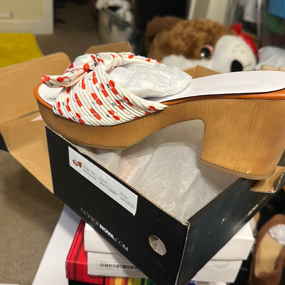 Brand new white combo platform sandals with cherries on the toe straps